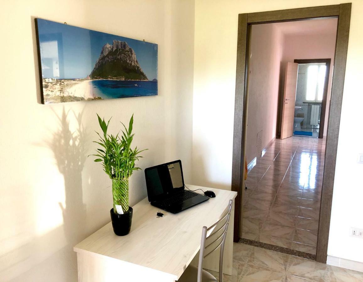 Casa Dolce Hibiscus Apartment Олбия Екстериор снимка