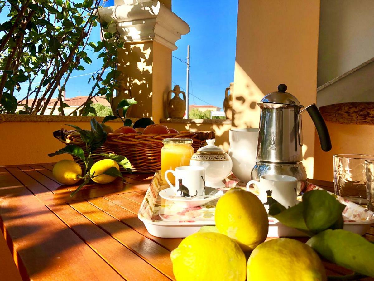 Casa Dolce Hibiscus Apartment Олбия Екстериор снимка