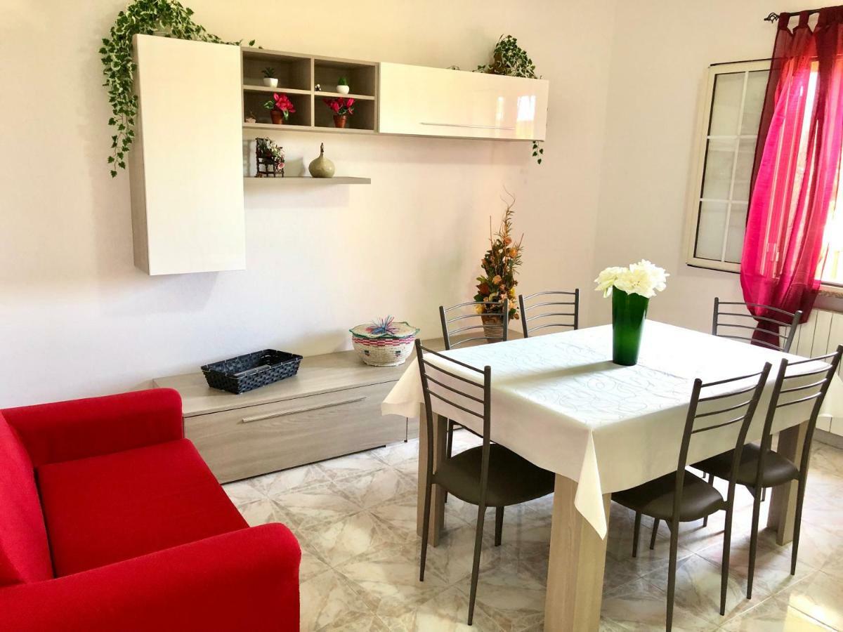 Casa Dolce Hibiscus Apartment Олбия Екстериор снимка